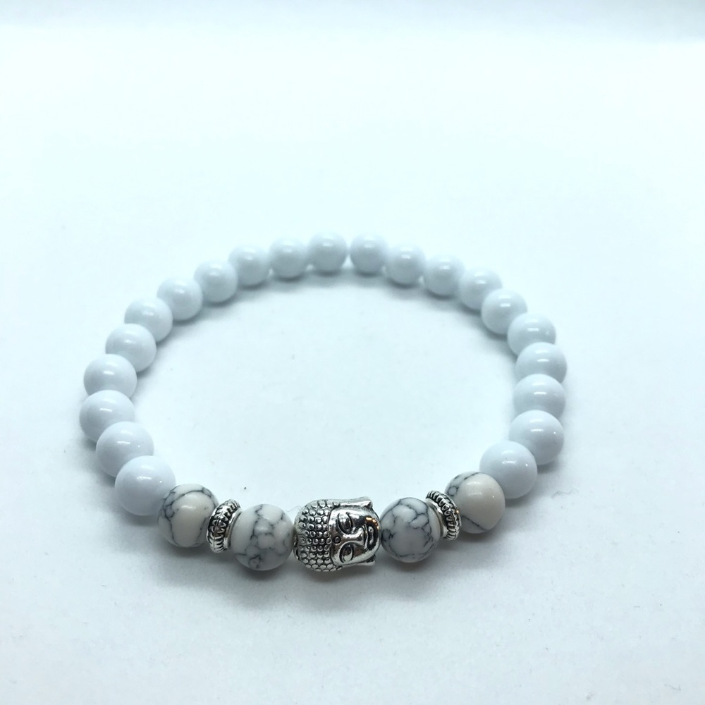 White & Howlite Stone Buddha Bracelet